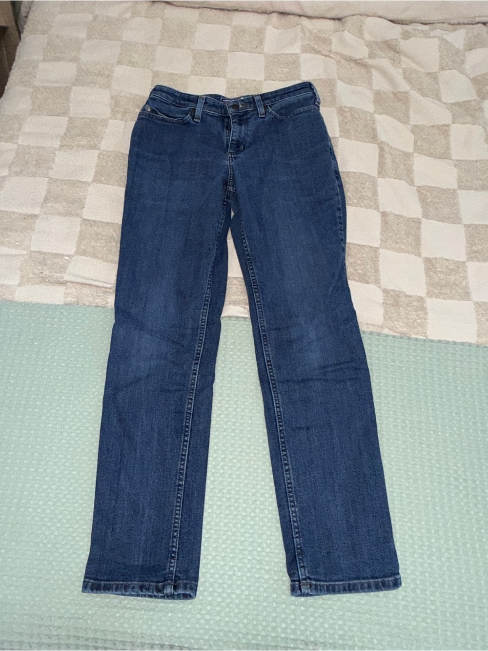 Carhartt Relaxed Fit Jeans size 6 Reg